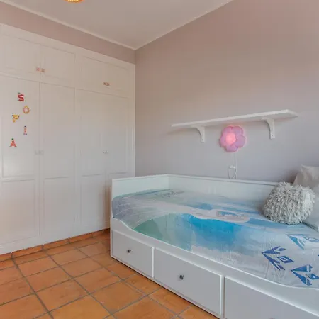 Sosha - Carpe Mundi فيلة *