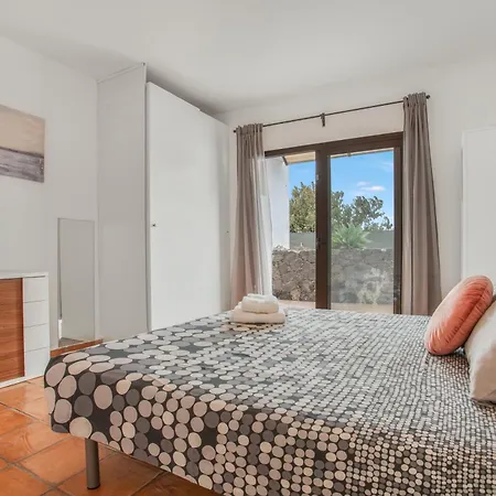 Villa Sosha - Carpe Mundi La Oliva